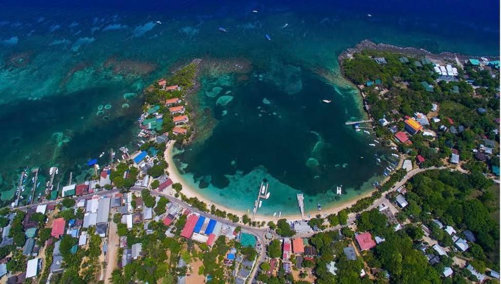 Seabreeze Inn Вест-Енд Екстер'єр фото